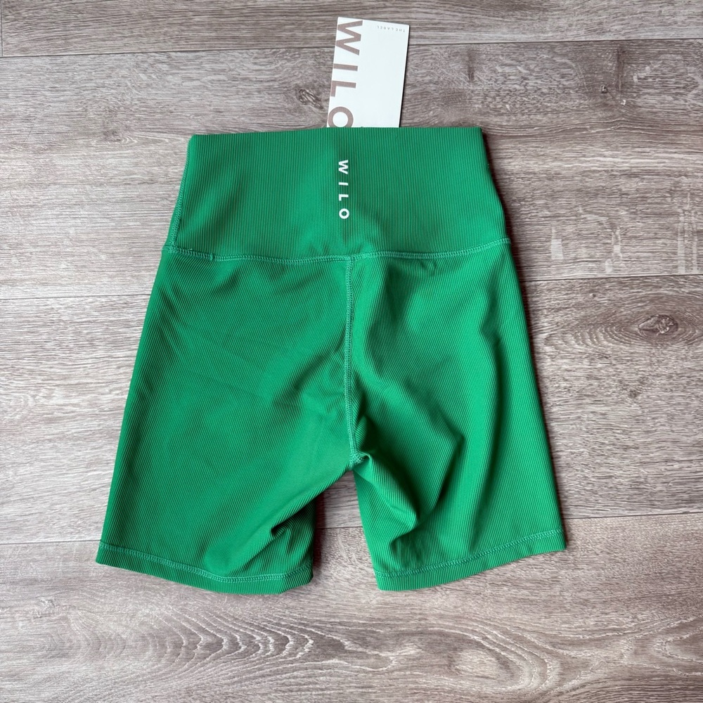 NWT WILO Size Xs + M Ribbed Green Biker Shorts - Picture 6 of 8